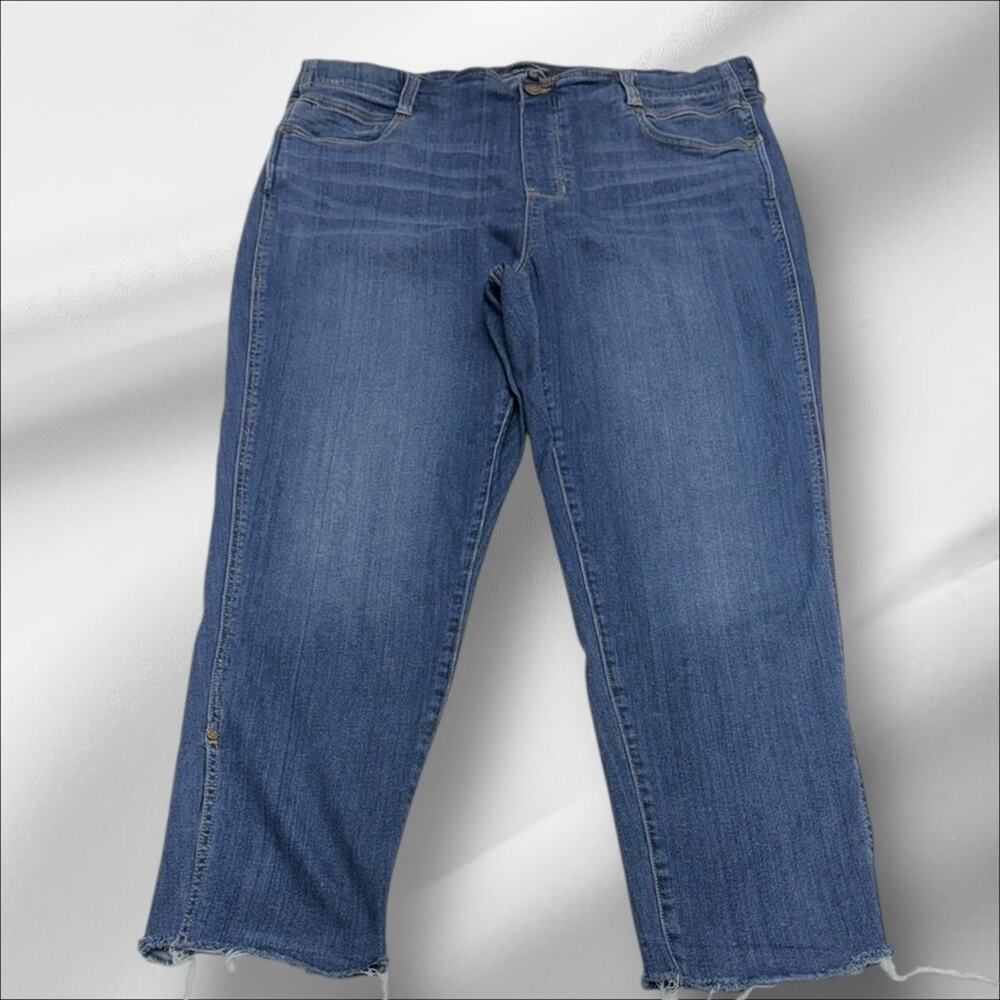 LIVERPOOL Women’s 20W THE GIA GLIDER CROP Blue Jeans